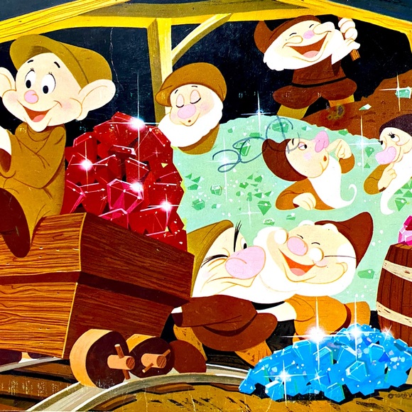 WALT DISNEY’S VINTAGE 1966 THE SEVEN DWARFS & THEIR DIAMOND MINE VINYL RECORD - Picture 3 of 13